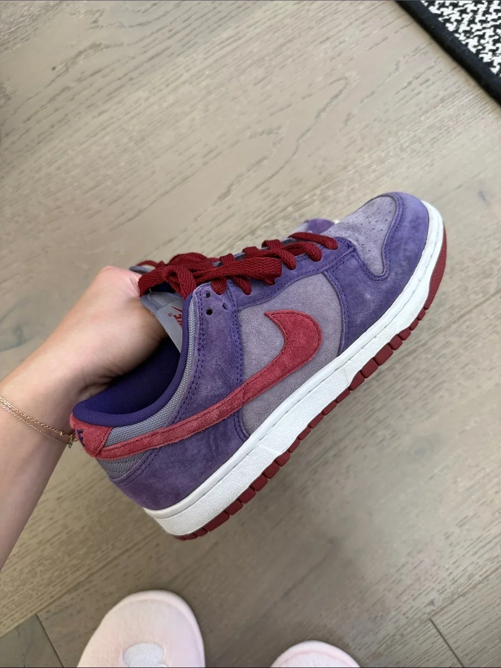 Nike barely worn